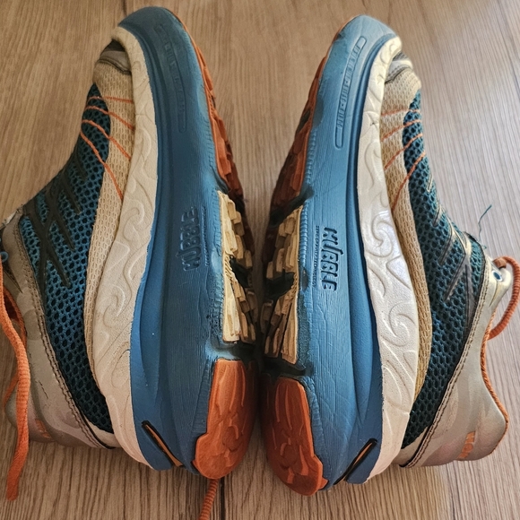Size 6 - Hoka One One Mafate limited edition - Picture 5 of 13